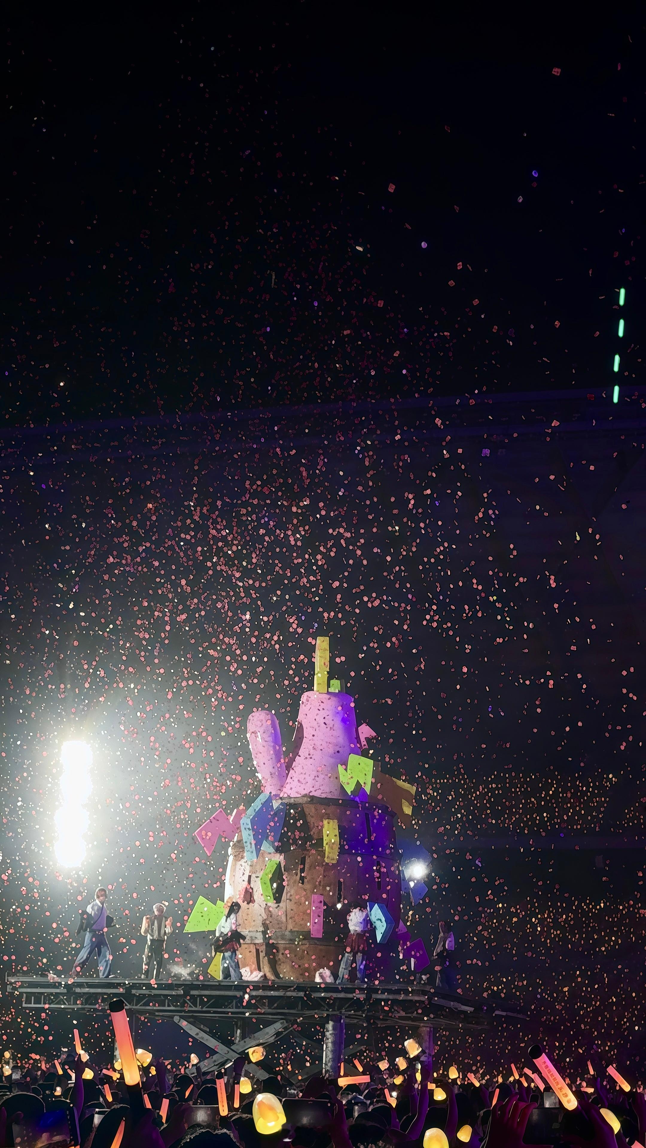 奔赴一场盛大的狂欢  很幸运 我们一路同行💚 ​​​