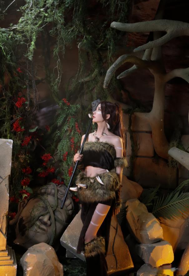 瞳夕cos豹女了！好美！

瞳夕最近分享出了她cos豹女的造型，还是很好看的，而