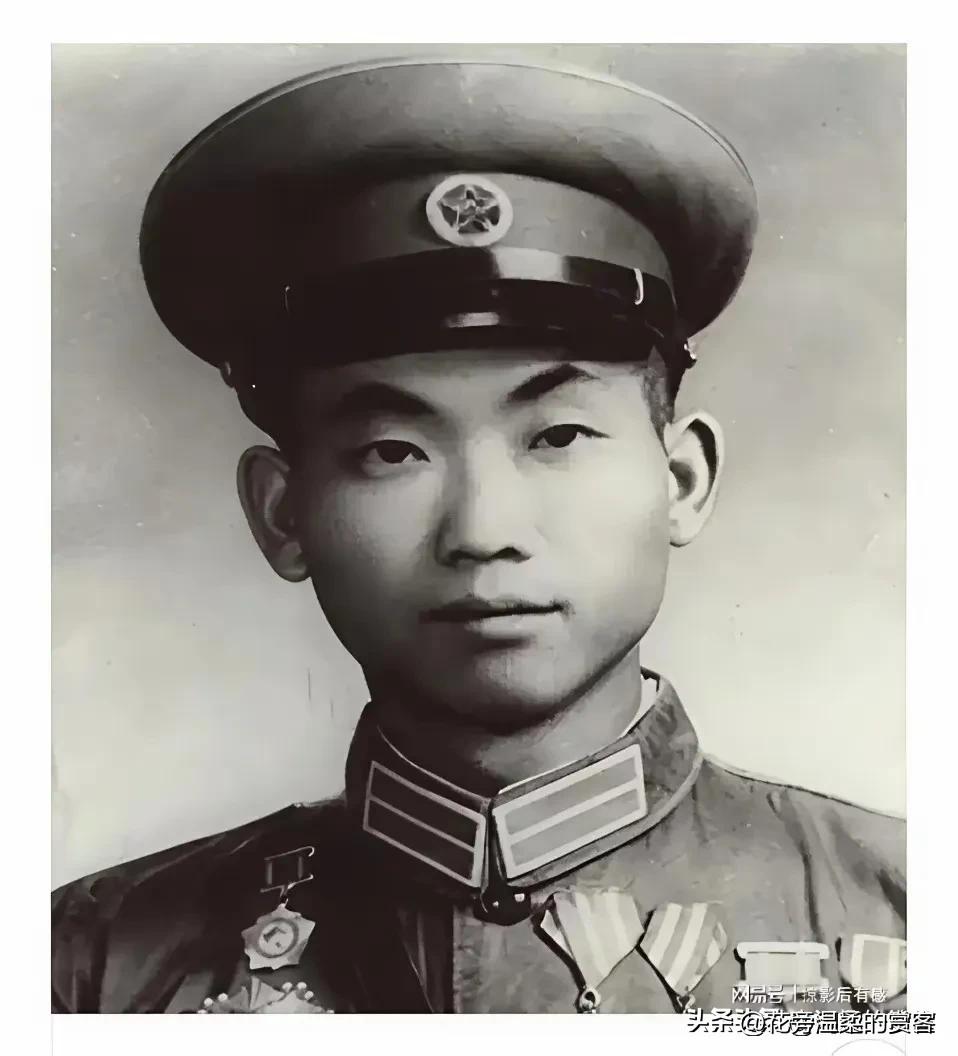 1952年底，志愿军总部发生了一件极其罕见的奇事：一个入伍才一年多、在此之前连一