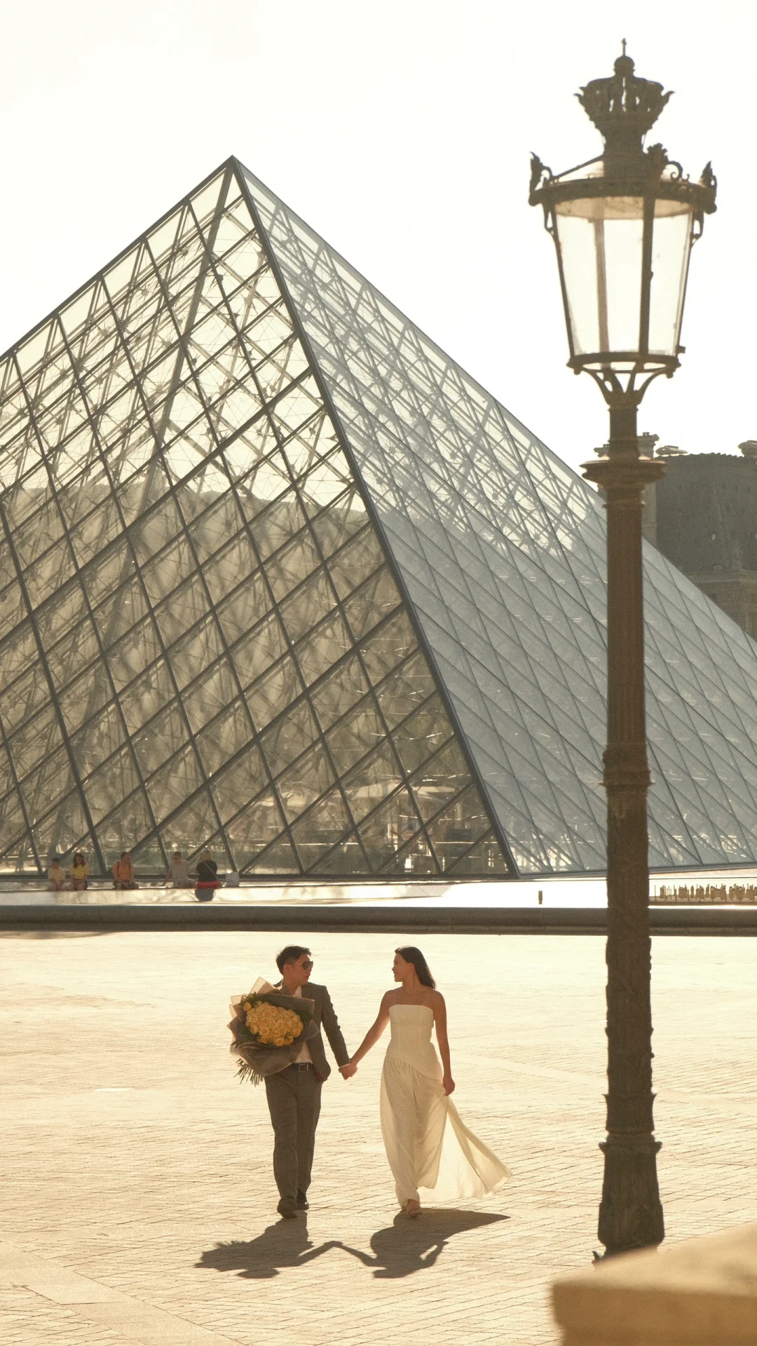 这是今年拍的第66组轻婚纱了