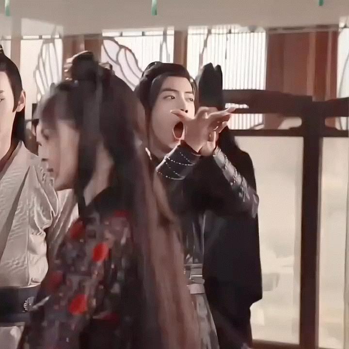 小宝宝打哈欠的时候还拍手🥺🤲🏻 ​​​