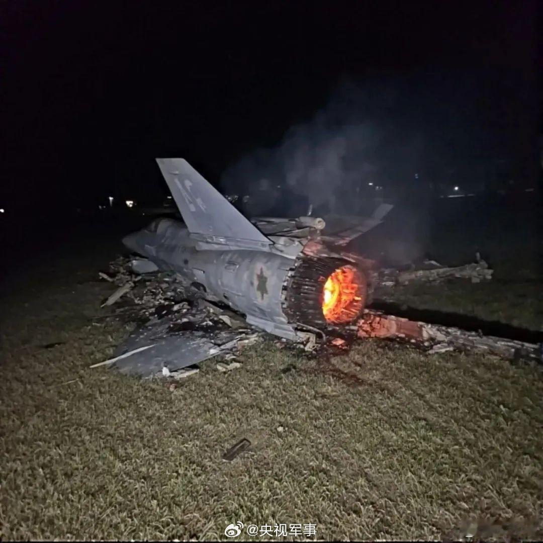 我开始以为这是很多自媒体编造的图，结果央妈都亲自发了？我想问你一个问题，你见过哪