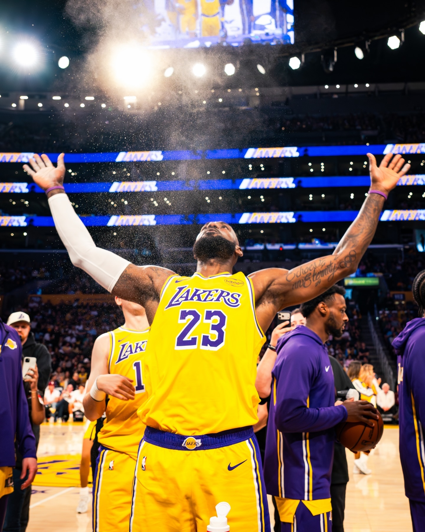 掘金vs湖人图集 