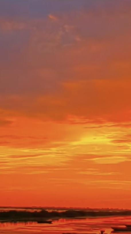 [助威彩旗]夕阳西下，余晖映照在湖面上，美不胜收。