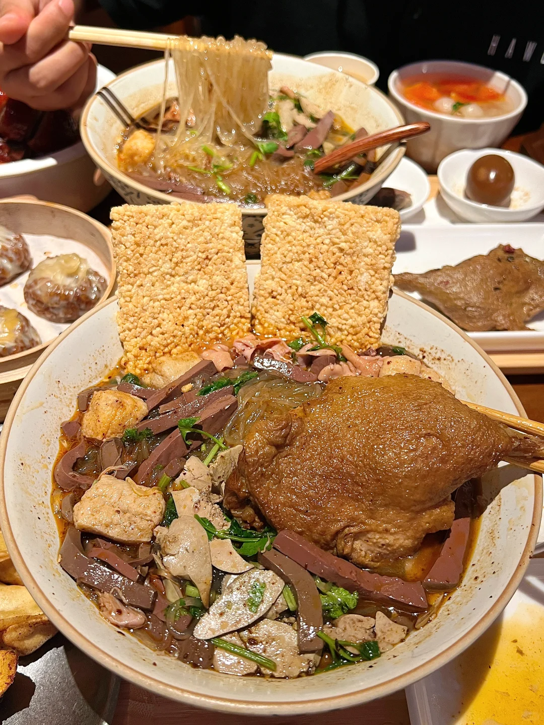 真的会爱死郑州这种穷鬼小破店…（人均10➕🥹