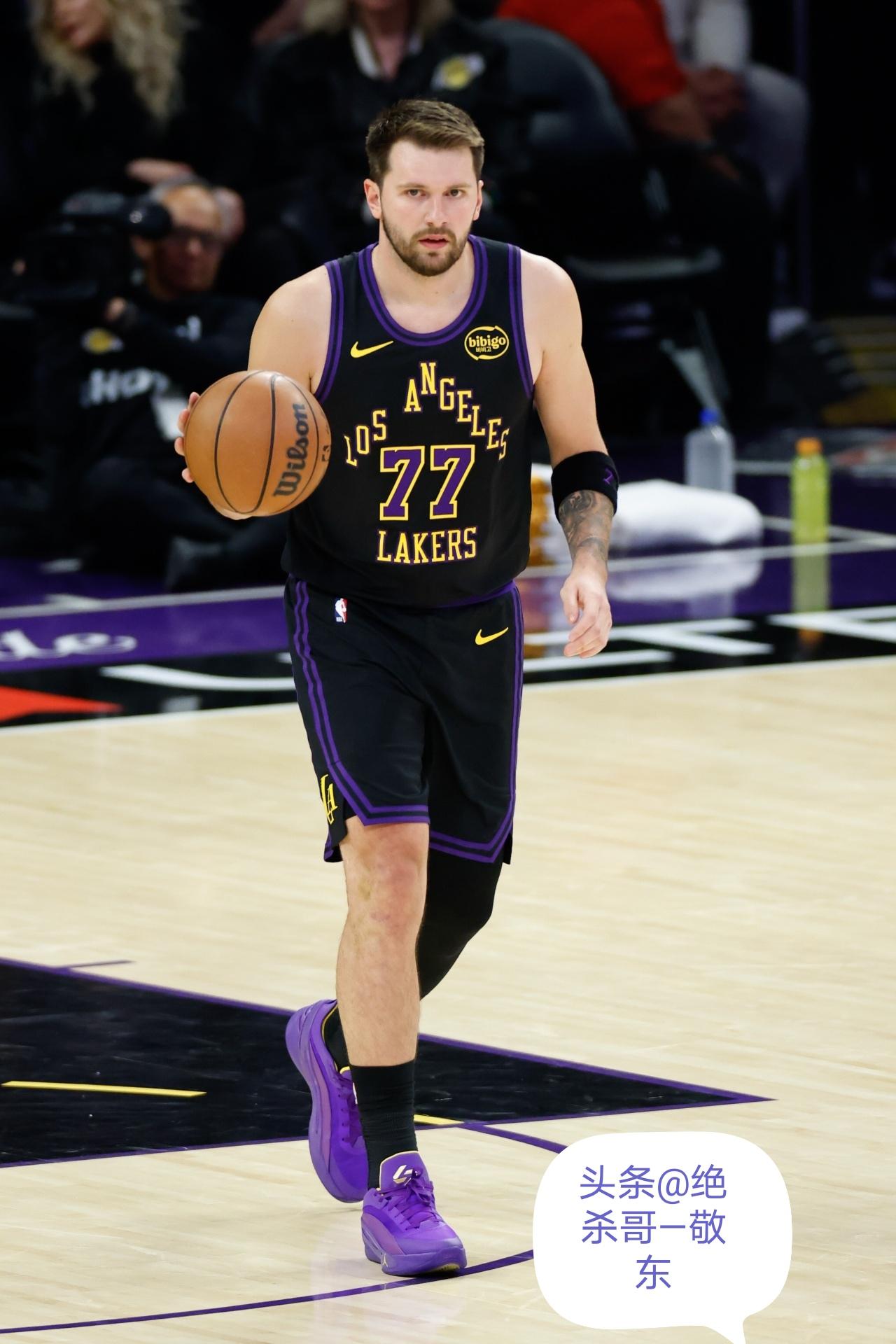 东契奇🤓超级爆发50+得分新高！湖人主场142:130力克公牛！
此役，东契奇