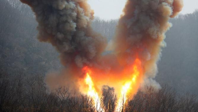 日本的报应来了！在日本一意孤行深挖军事的情况下，没想到中国和俄罗斯还没有出手，反