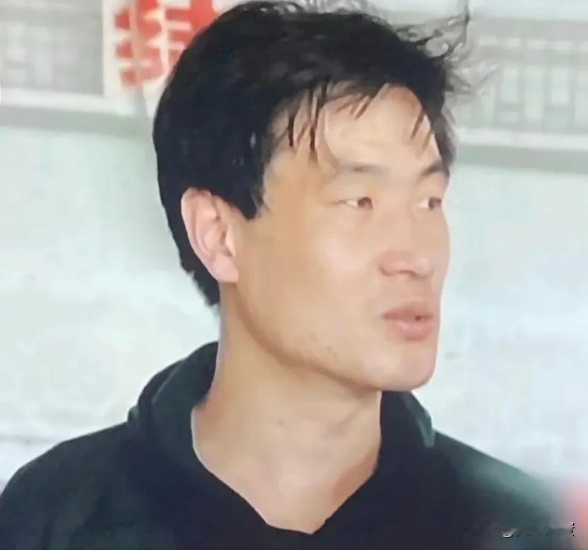 当年山东男篮五虎，巩晓彬是核心，纪敏尚和鞠维松名气也不小，徐长锁名气相对小些，但