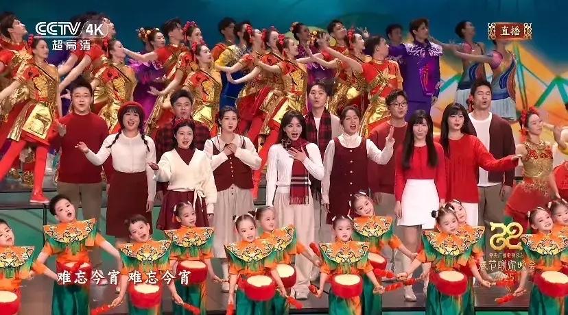 2026不是要开门迎春晚吗？
那我能不能给导演提几个意见和建议呢？
1：能不能把