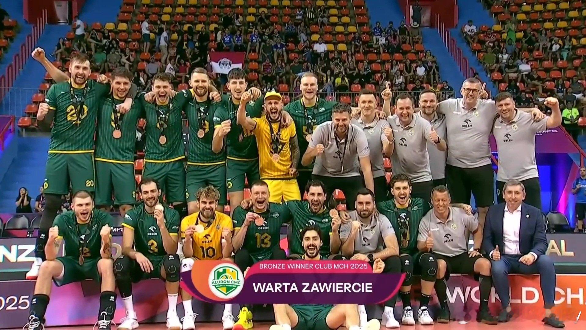 波兰排球俱乐部世俱杯获奖情况:🥈 贝乌哈图夫，2009年（亚军）🥈 贝乌哈图