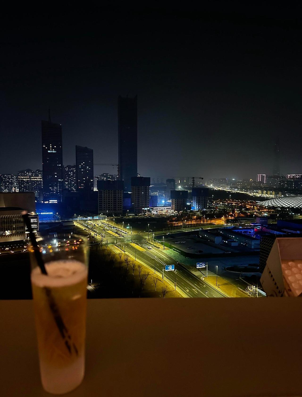 ‍
𝖑𝖎𝖋𝖊 🍻ིྀ
给疲惫的生活 加点微醺 ​​​