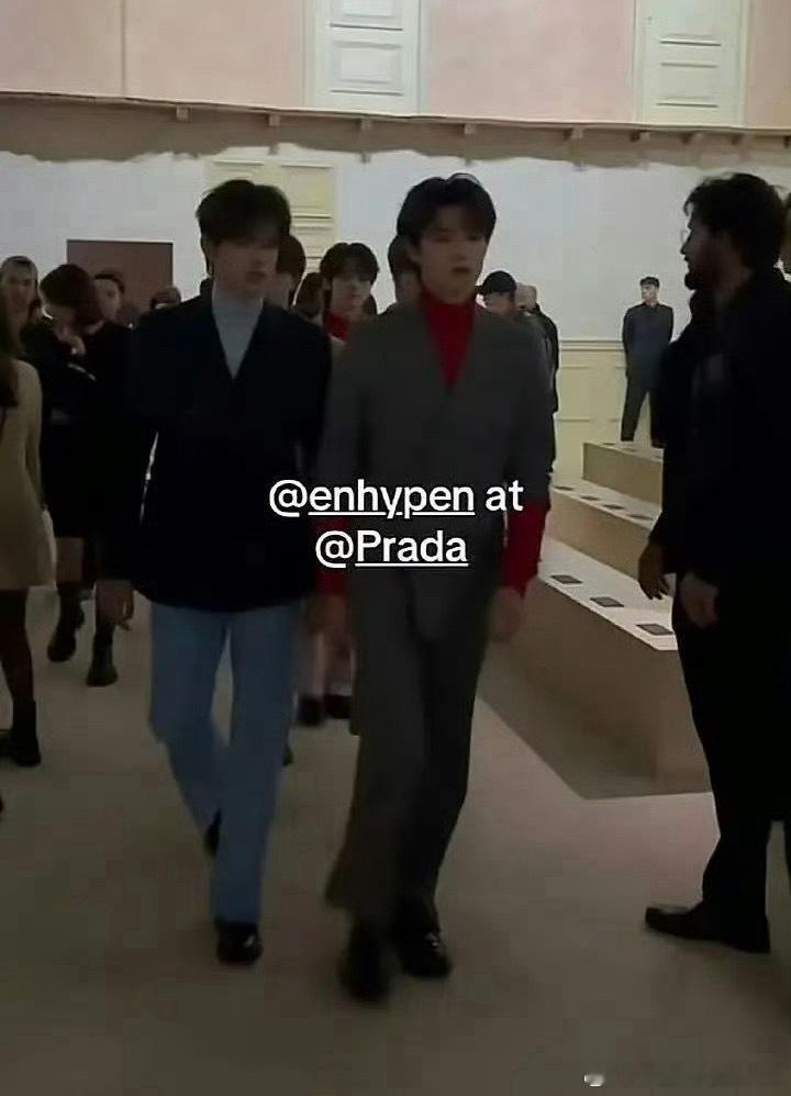 我登怎么变恩海盆了（第二次了TOP大秀现场