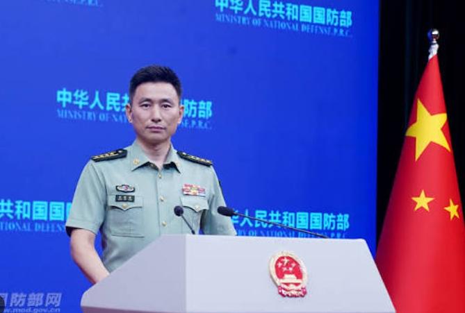 国防部记者会放硬话，民进党勾连菲方谋独，挟洋自重死路一条

近期中国国防部举行例