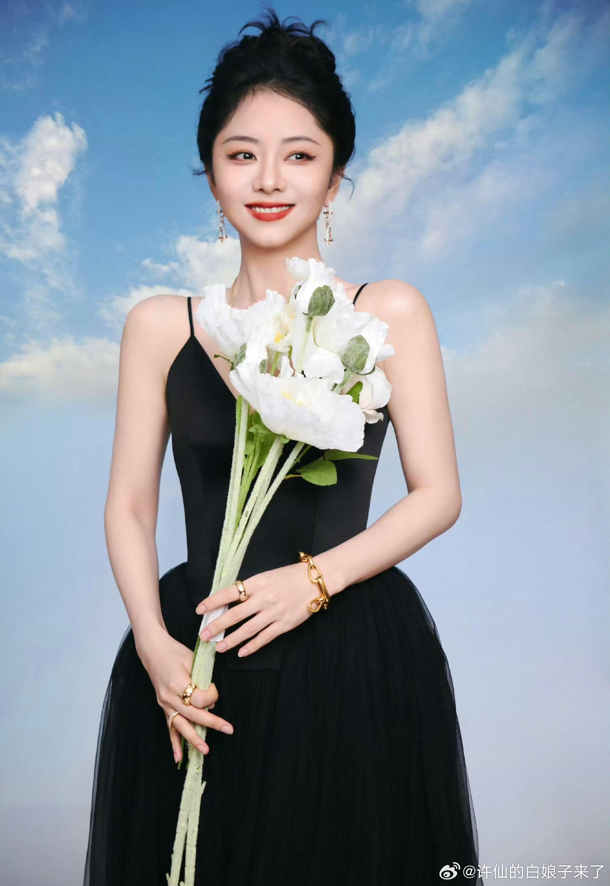 优雅的黑天鹅，真的好美啊～～ ​​​