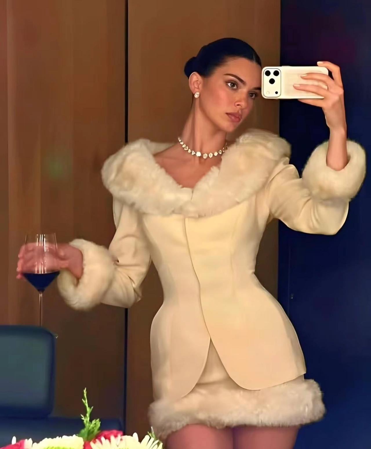 kendalljenner ootd穿搭