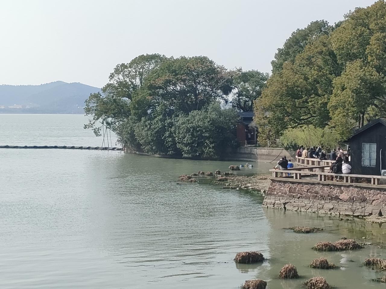 一段醍醐灌顶的话穷了就去挣钱，胖了就去减肥，落后就去奔跑，无知就去学习，想变好就