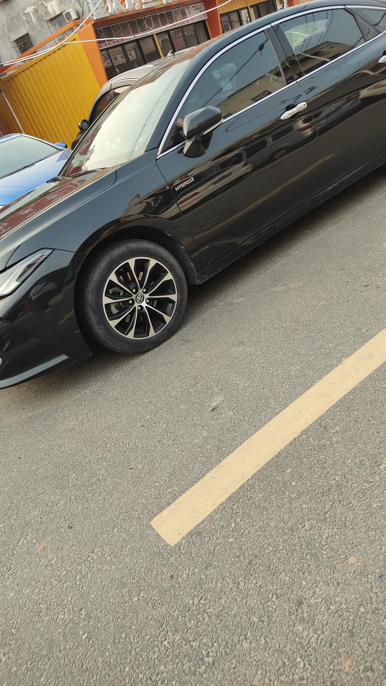 为什么买日系车首选丰田
因为丰田很多车都是全球车型
质量有保障，为什么不买日产