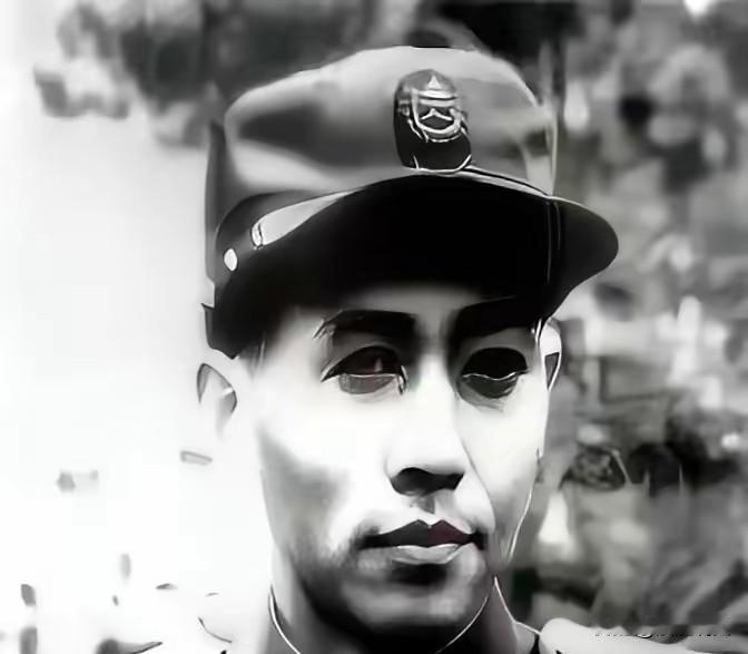 把三千个已经投降的战俘，亲手推下冰窟窿里淹死。
这事儿要是今天发生，键盘都能给你