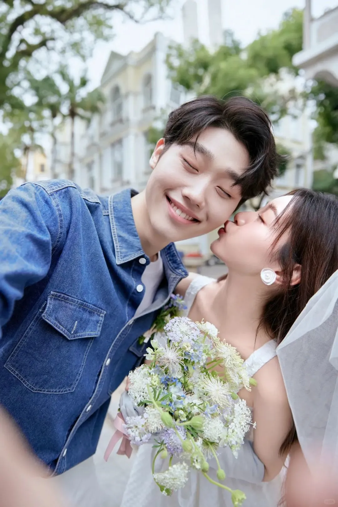 新时代宠儿｜牛仔街拍婚纱照