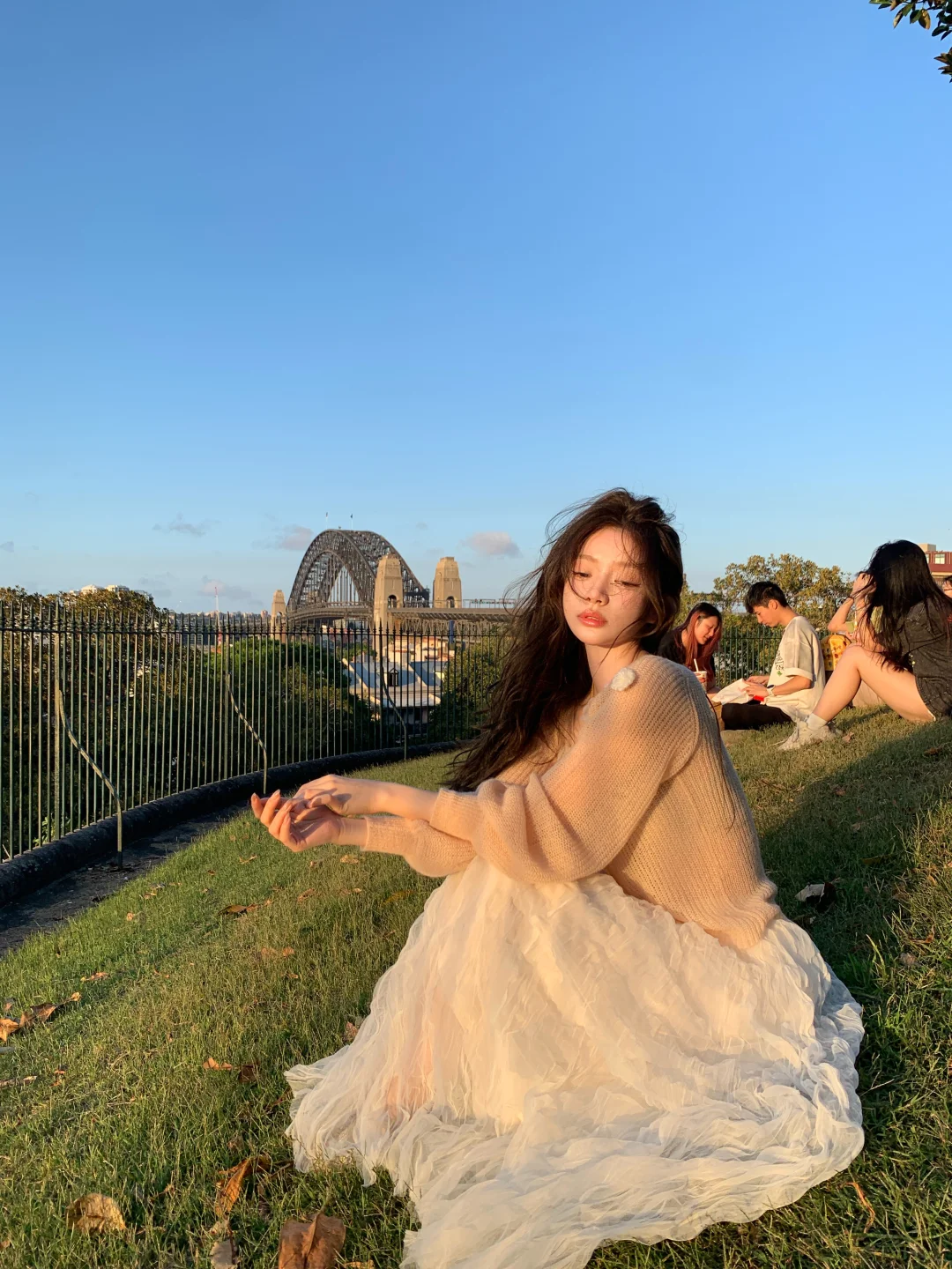 𝜗𝜚˚𝓰𝓸𝓵𝓭𝓮𝓷 𝓱𝓸𝓾𝓻 🌅