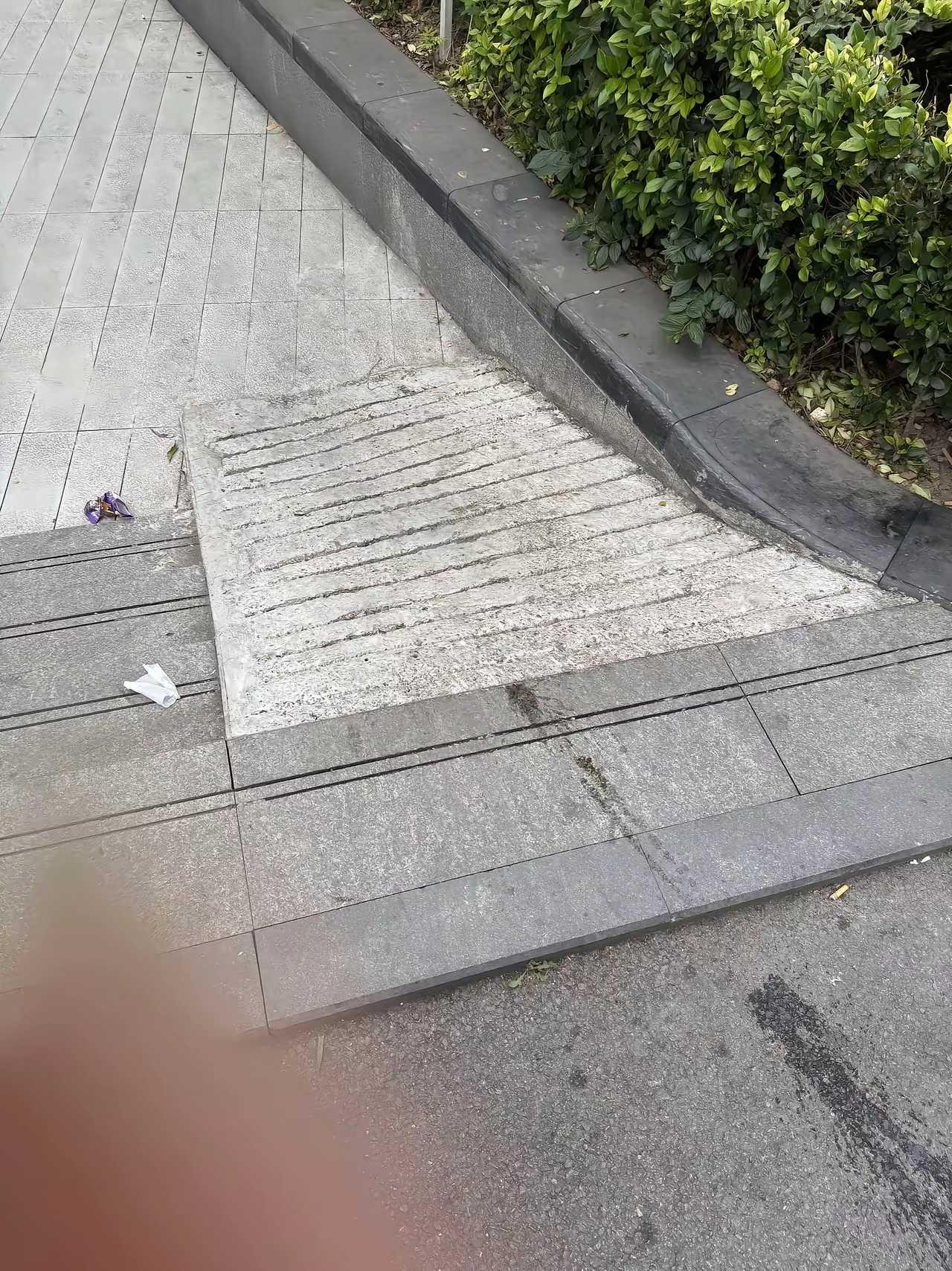 网友：这下完了，回不去了。。。