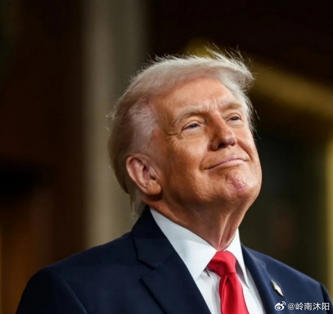 英国首相斯塔默宣布计划向中东派遣航母战斗群，却遭到特朗普公开冷遇，这番主动示好最