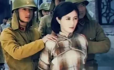 1941年，一名冀中女干部被日军俘虏。吉子咸言命令一日本兵当众污辱她，她用尽全力