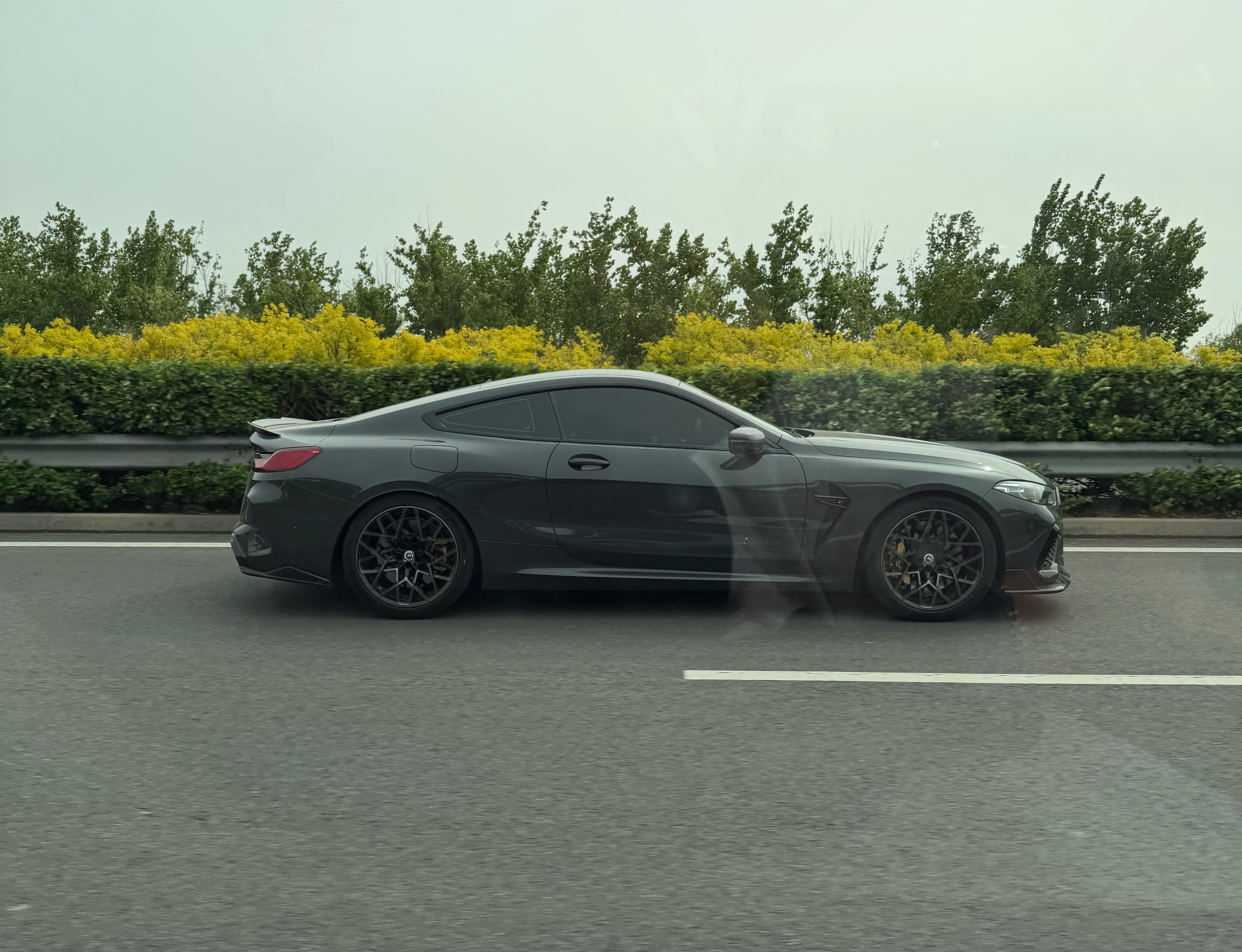 高速偶遇帅的一批 天津