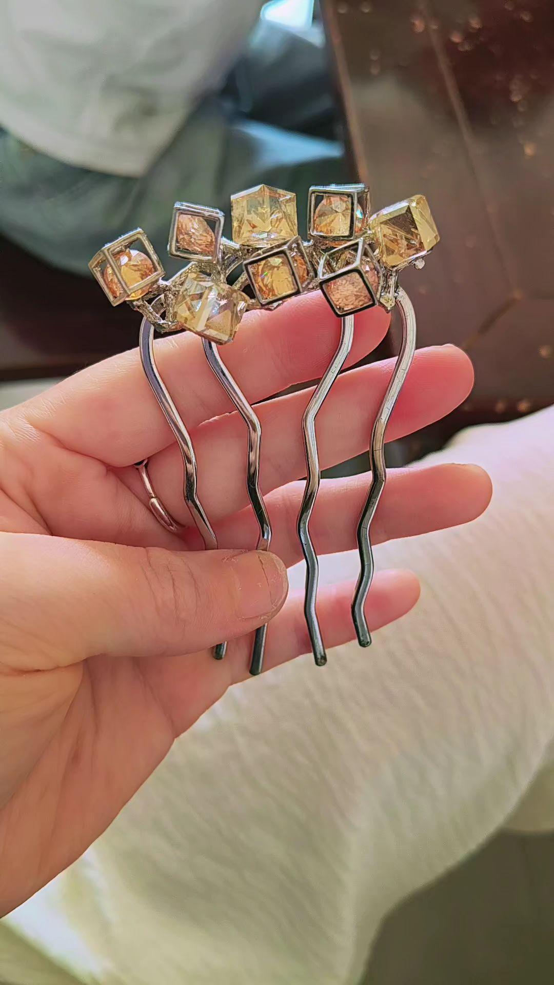 生娃干嘛？气死我了，放了十年都没事，却被你给毁了，看见你，我就越来越烦，不知道要