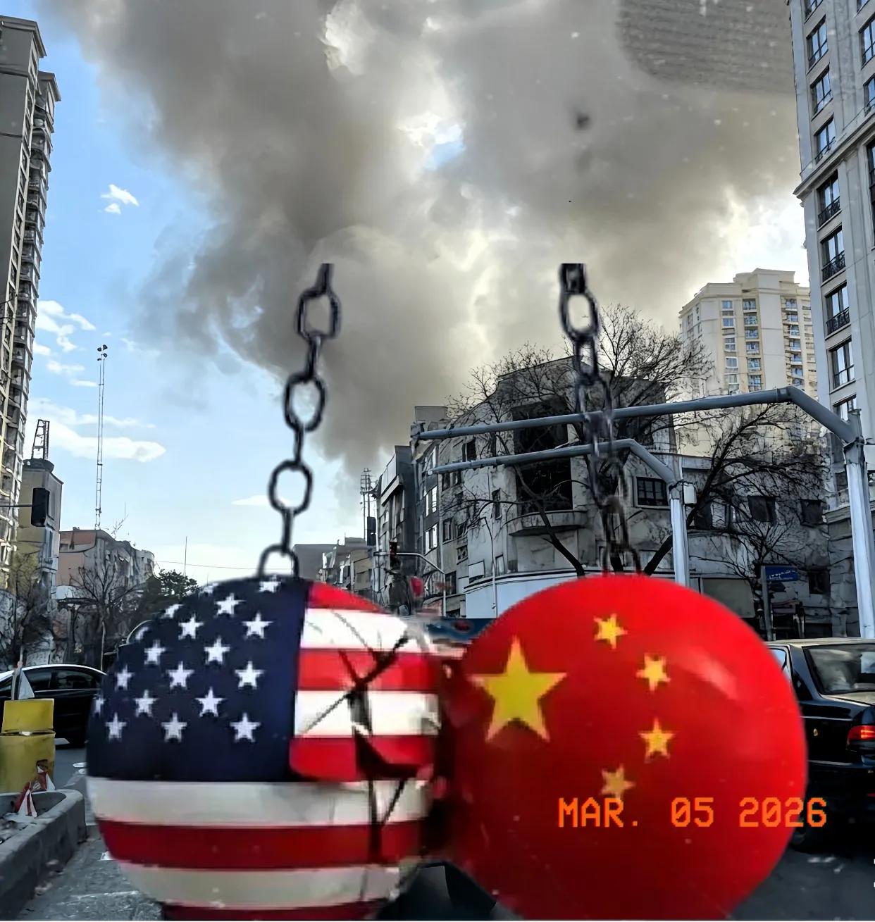 美国看似在给我们腾空间，一旦台湾回归，美军就会从中东撤军，既避免和中国正面硬刚，