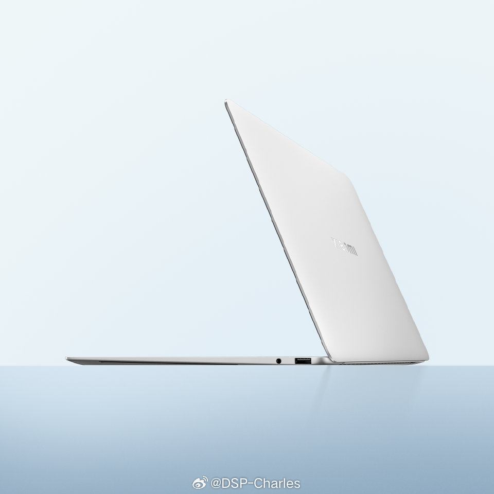 为什么我吹爆这次的小米笔记本 Pro，原因很简单，现在已经很少有厂商，坚持做1k