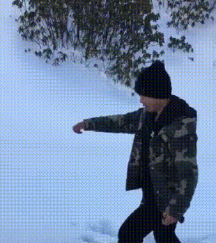下雪天不要乱走，
因为随时可能直接消失不见