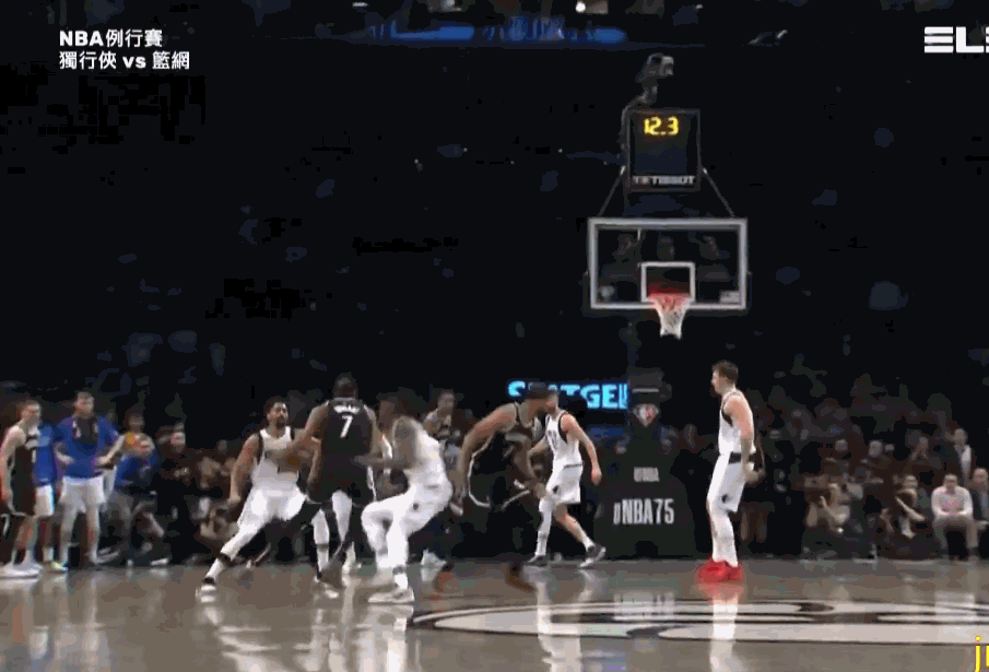 牛叉！！！丁威迪绝杀旧主篮网！
篮网、独行侠最后42秒，篮网108-108战平独