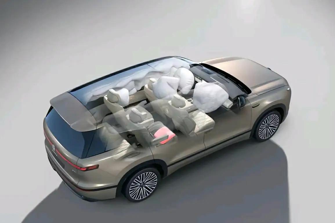 9X低调却有质感，豪华底蕴与硬核的实力兼具，这才是德系旗舰该有的样子！

大众I