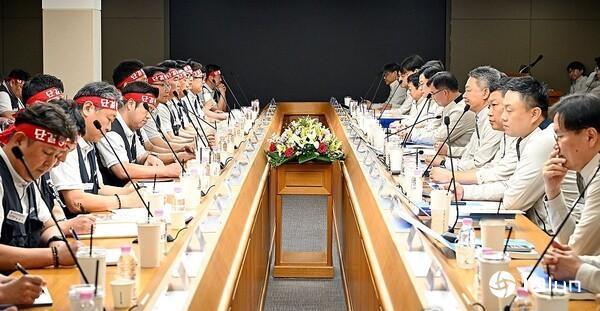 现代汽车在111天谈判后达成临时工资协议
现代汽车与工会在111天谈判后达成临时