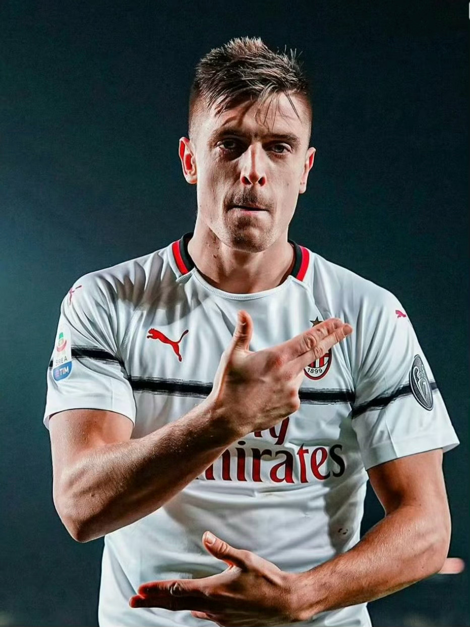 【祝福】 🔴⚫️ 皮亚特克🇵🇱生日快乐。🎂sempremilan