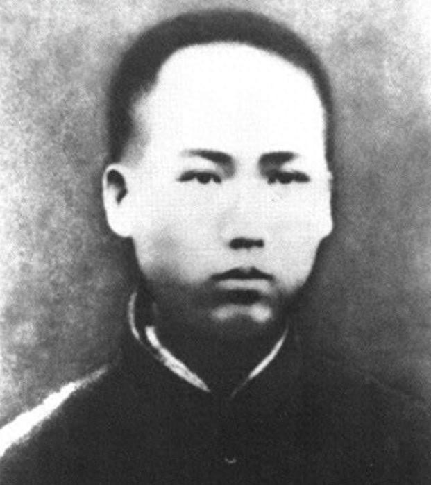 老师问毛泽东为何而读书，毛泽东只用九个字回答，道出深刻人生追求，你知道是哪九个字