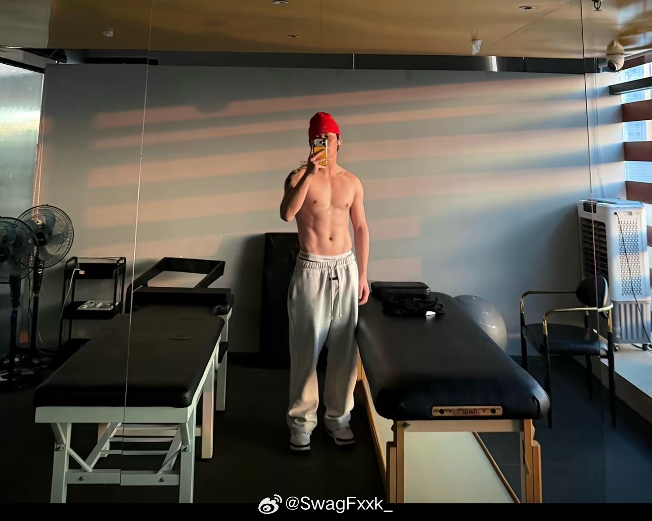 太卷辣！翁杰腹肌也练出来了！翁杰