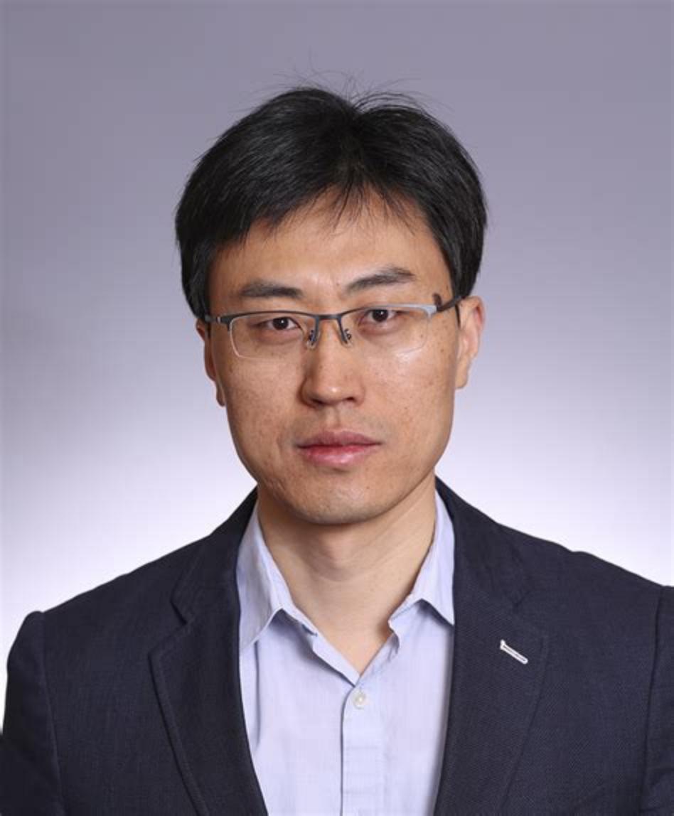 中国顶尖学府又出了一个“石平”式的汉奸，清华大学毕业生为美国智库献上5条制约中国