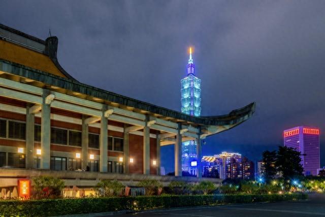 离3月26日金华城案宣判没几天了，柯文哲一番专访，把台湾政坛那点小心思全抖出来了