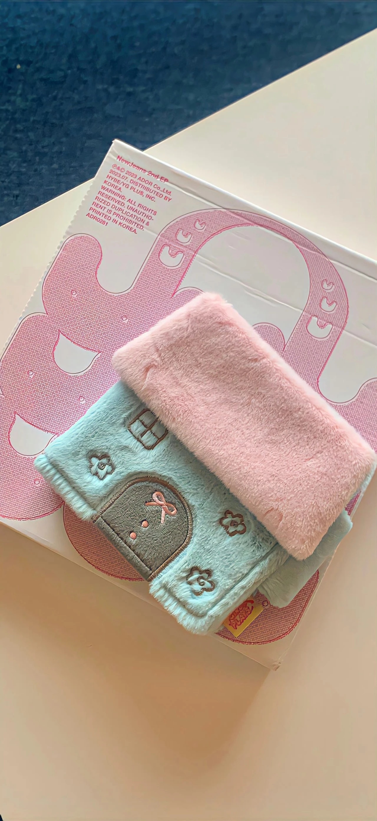 𝙎𝙝𝙖𝙧𝙚｜壁纸相逢的意义在于照亮彼此₊⁺♡₊⁺全面屏壁纸｜无水印丨治