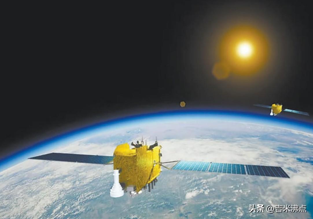 北斗刚完成一次“空中手术”，50颗卫星没落地就集体升级了。
这事听起来像科幻，但