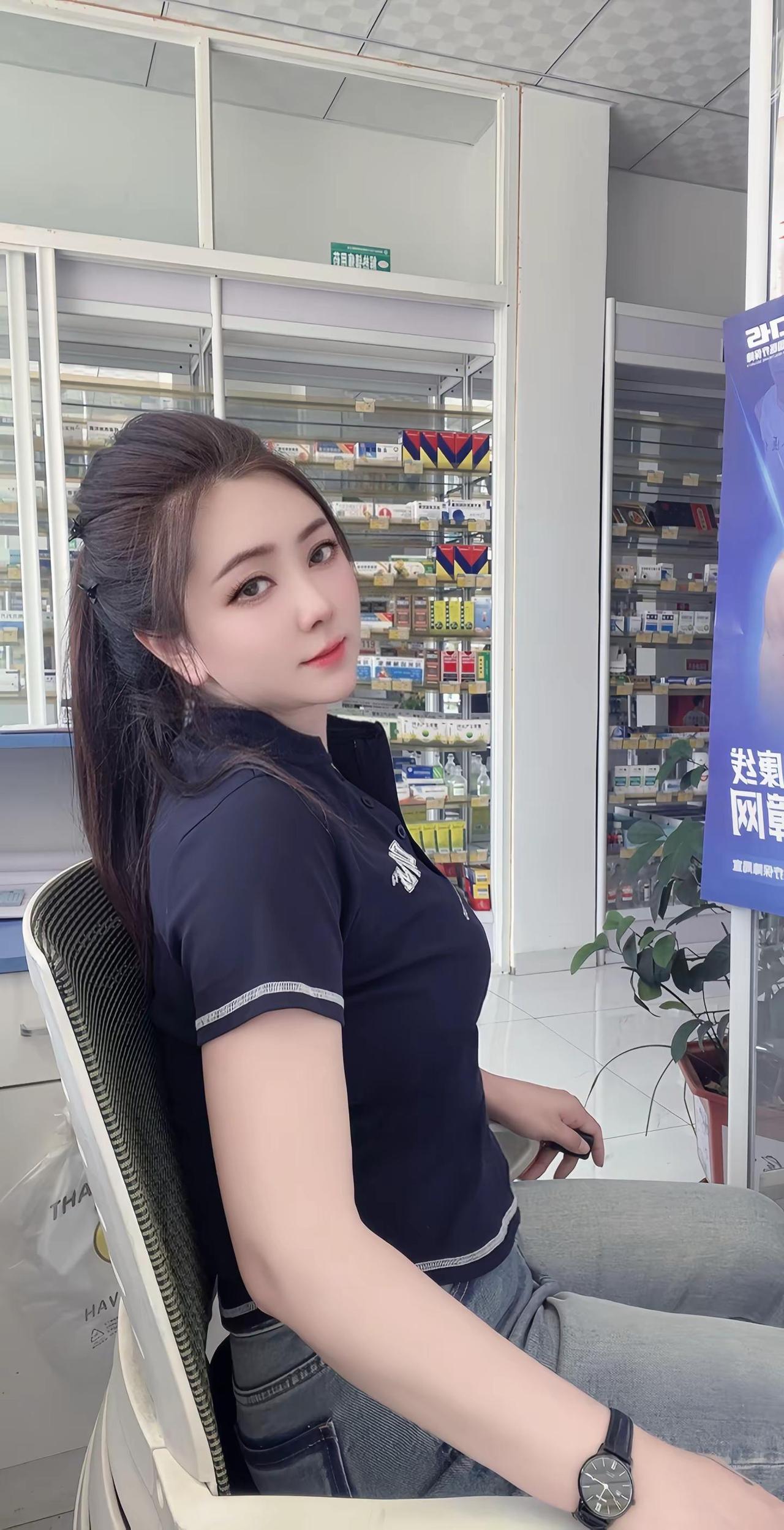 人不可能每一歩都正确 要相信 所走之路 所遇之人 所留之遗憾 都是应该经历的 山