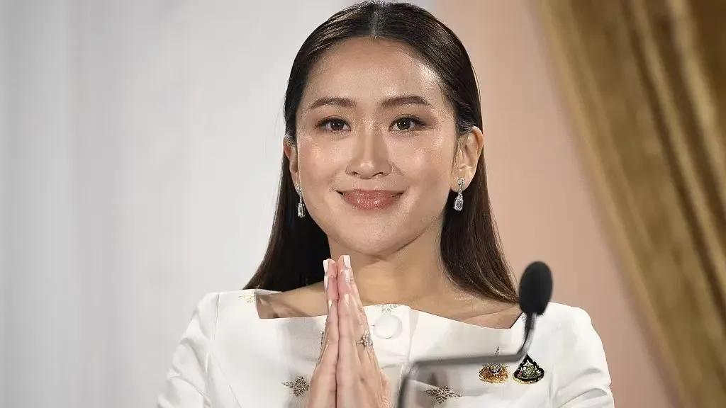 泰国与柬埔寨边境双方都布下了重兵，那么这次冲突的规模有多大，多少人参战？
首先这