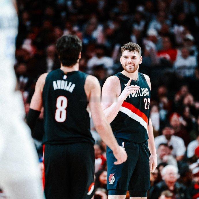 虚假的防守大闸，真实的送分童子-多诺万·克林根截止到发博当前，克林根本赛季常规赛