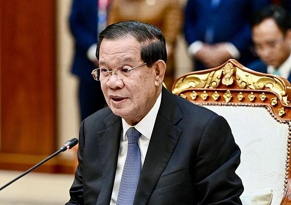 我是鸡蛋你是茶
柬埔寨代理国家元首、参议院主席洪森12日在社交媒体上发文表示，柬