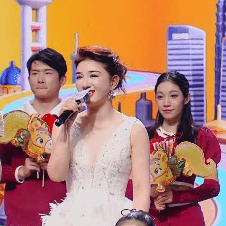 黄奕 口条 从容台风、精准节奏，游刃有余的掌控感，黄奕做主持人的口条也有专业的味