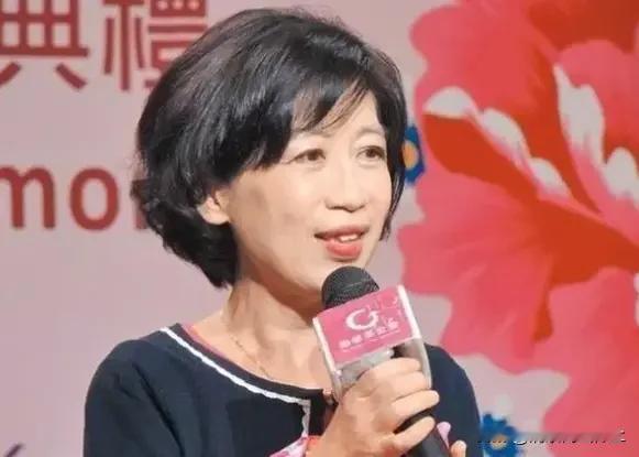 蔡壁如的感慨！

刚刚回了一趟大陆，看了热门电影《给阿嬷的情书》，民众党的元老蔡
