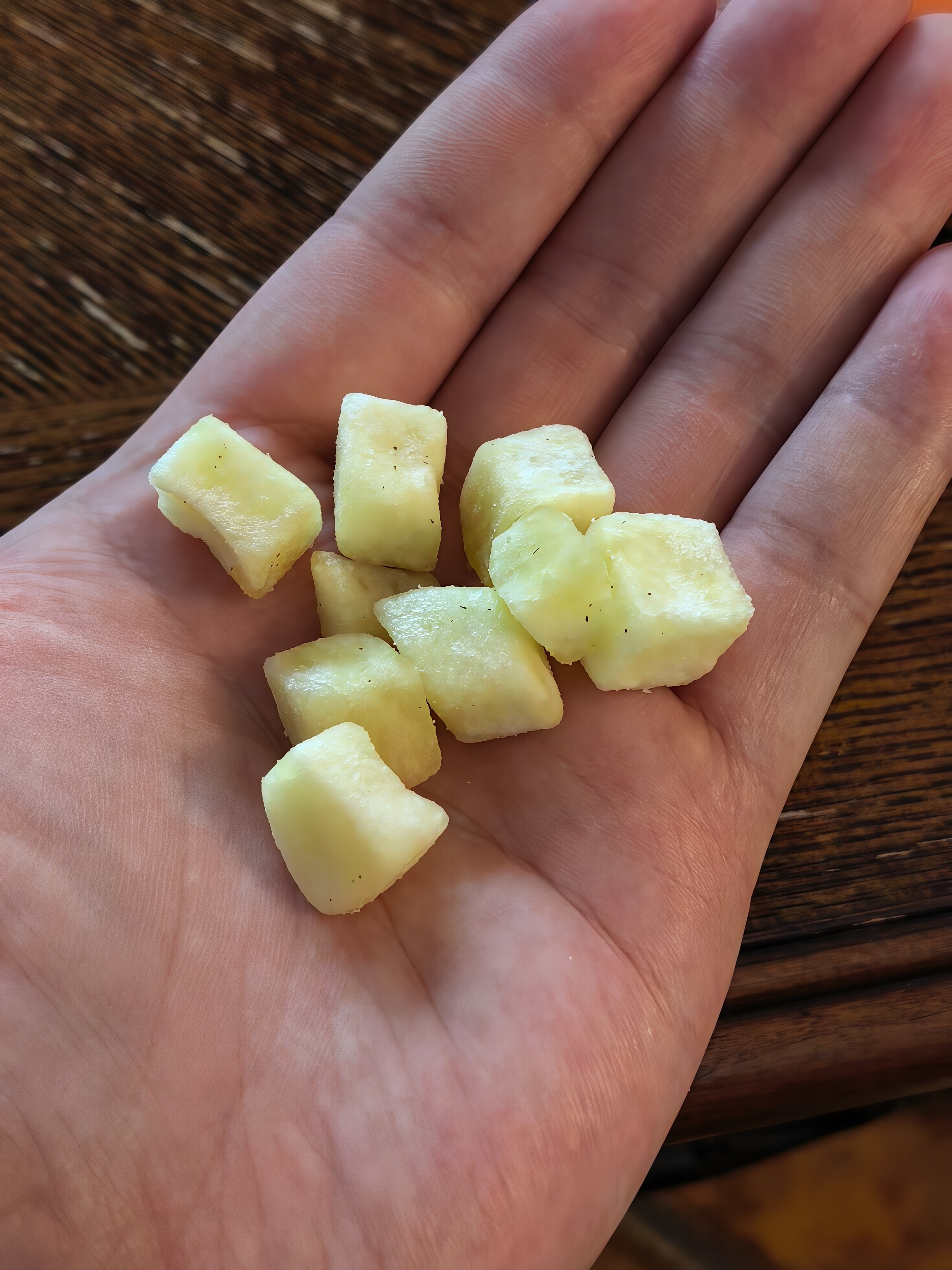 吃过薯条 没吃过薯粒 这不就是把薯条切碎了吗
