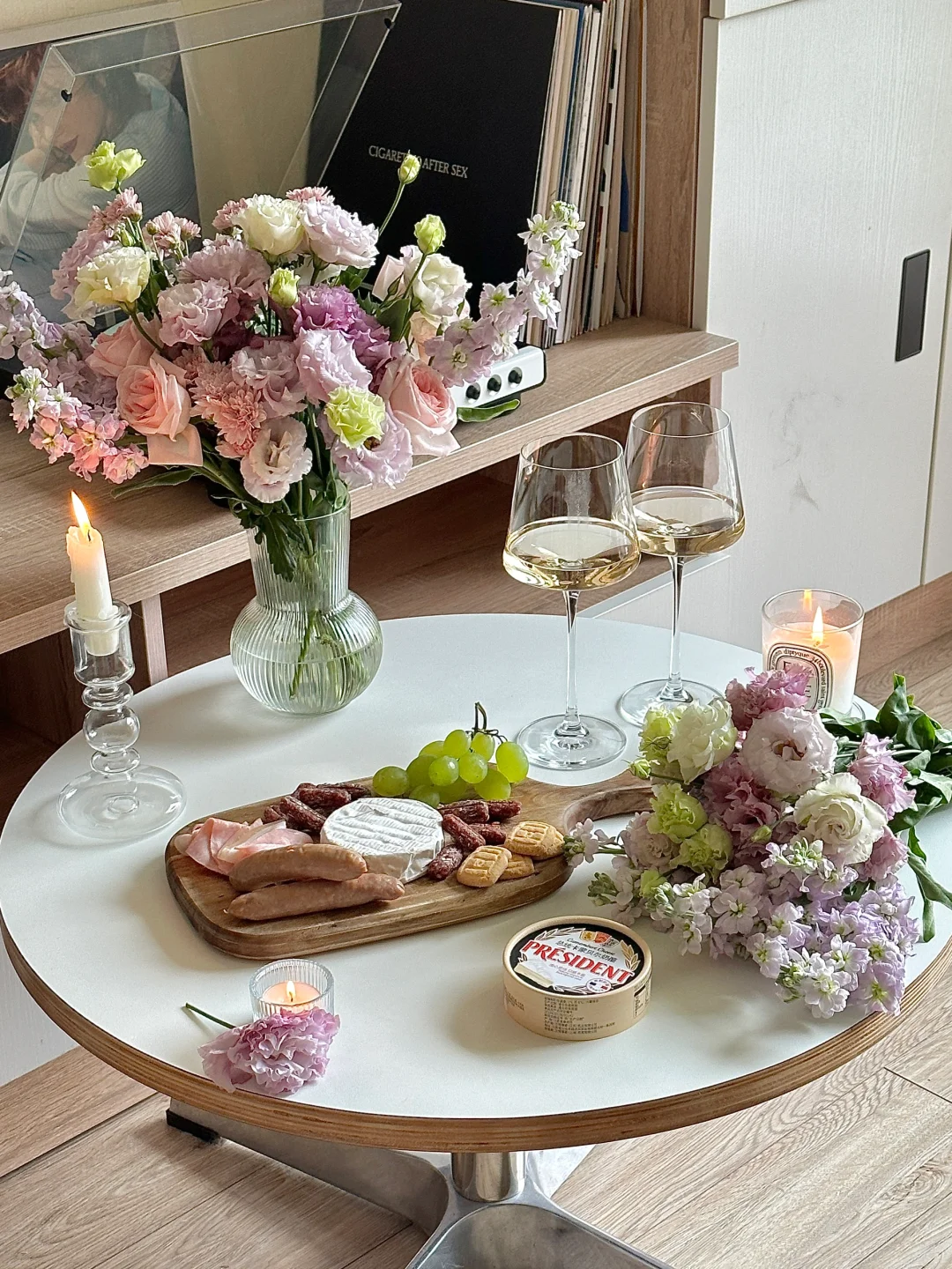 ғʟᴏᴡᴇʀ🌷｜氛围感喝酒🥂 自制香肠拼盘下酒菜